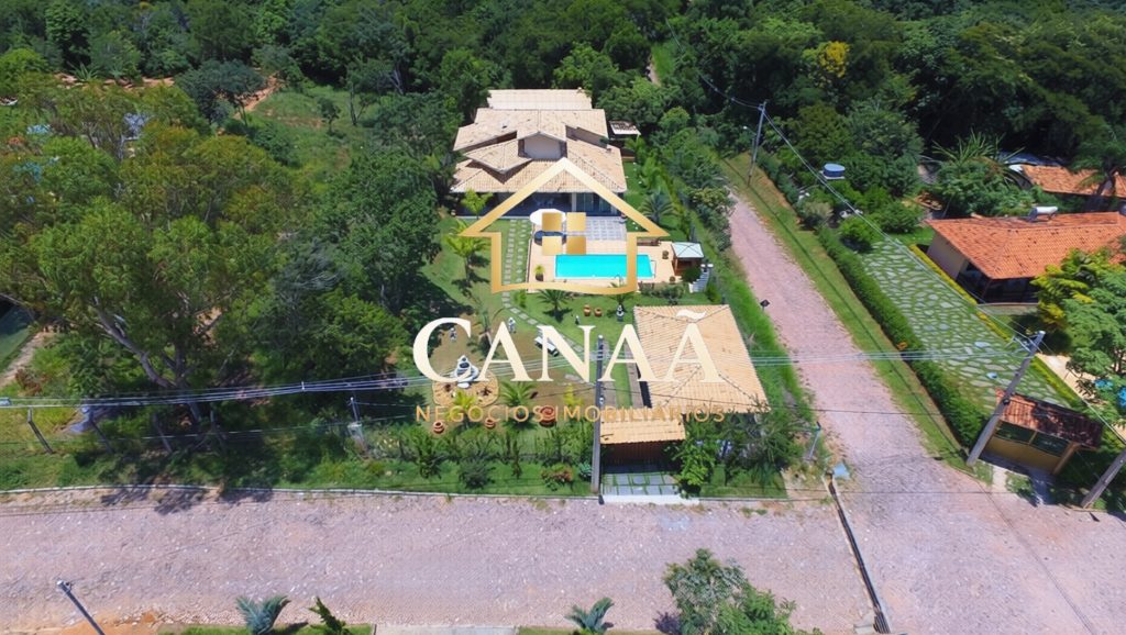 CASA CONDOMINIO VALE DO LUAR