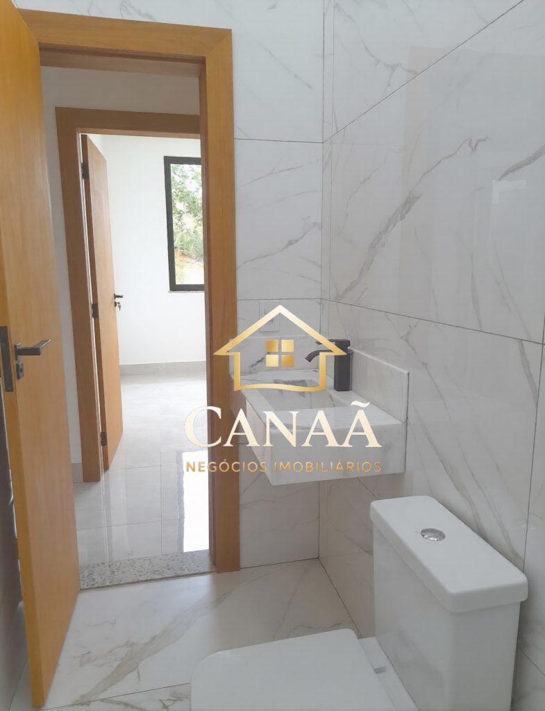 CASA CONDOMINIO MONTE VILLE