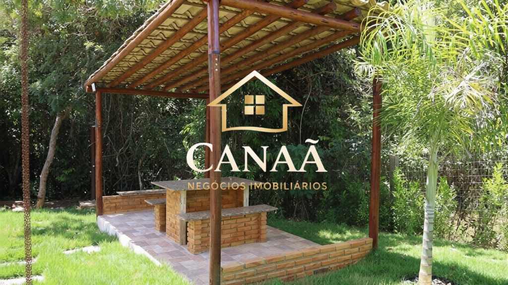 CASA CONDOMINIO VALE DO LUAR