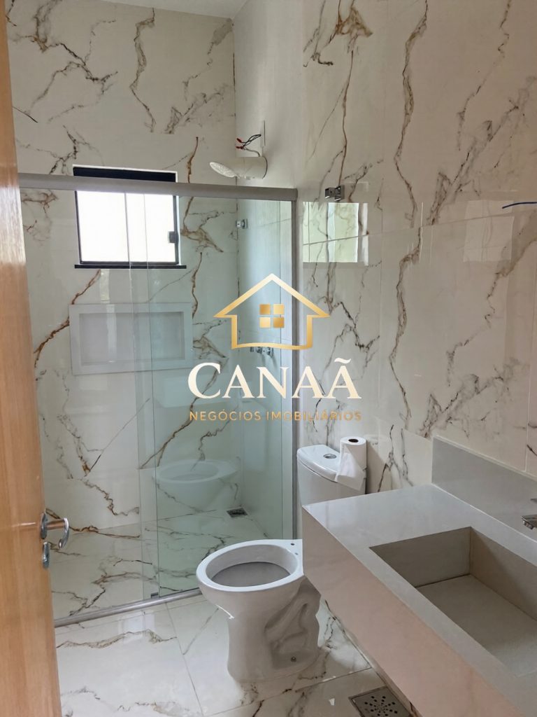 CASA CONDOMINIO VALE DO LUAR