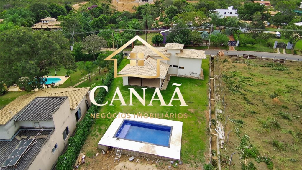 CASA CONDOMINIO VALE DO LUAR