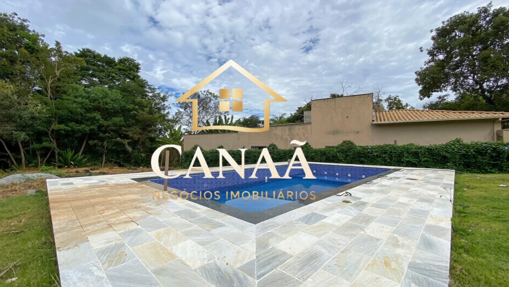 CASA CONDOMINIO VALE DO LUAR