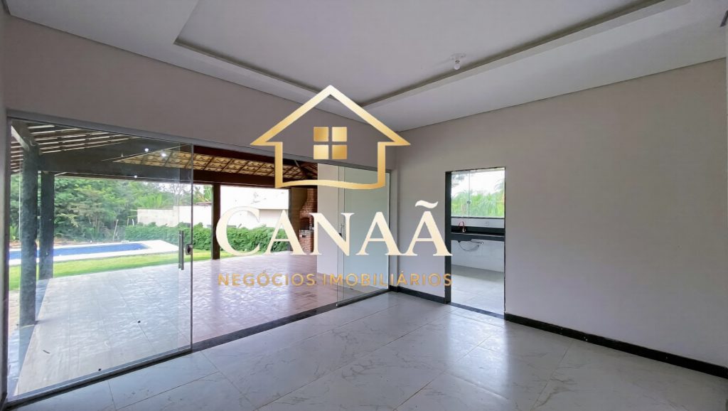 CASA CONDOMINIO VALE DO LUAR