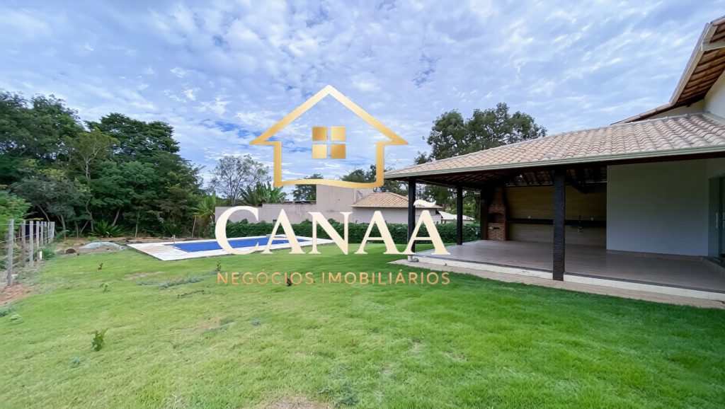 CASA CONDOMINIO VALE DO LUAR