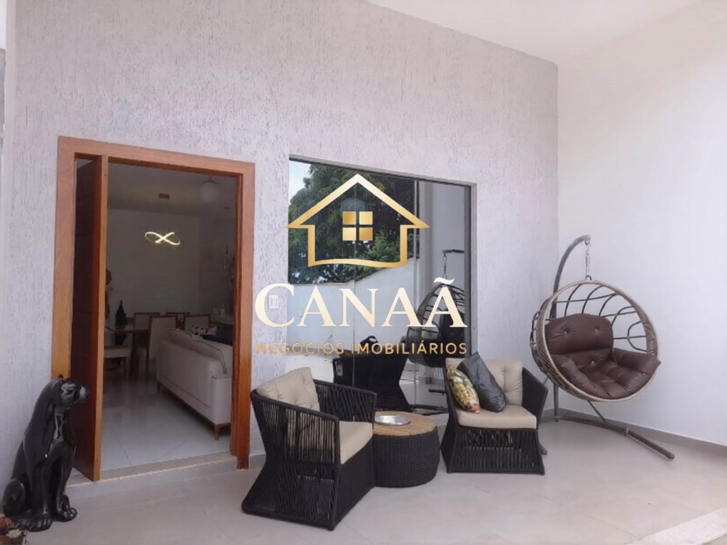 CASA BAIRRO LUNDCEIA