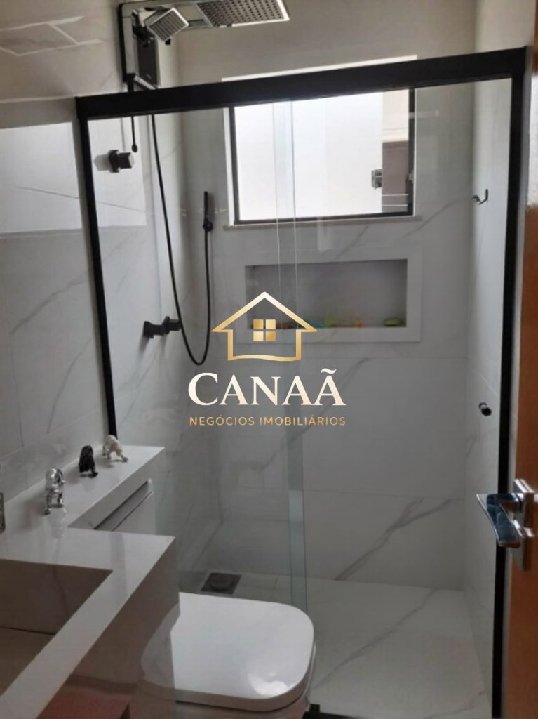 CASA BAIRRO LUNDCEIA