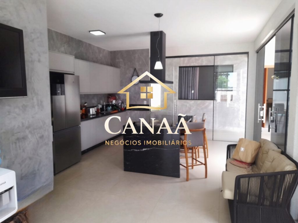 CASA BAIRRO LUNDCEIA