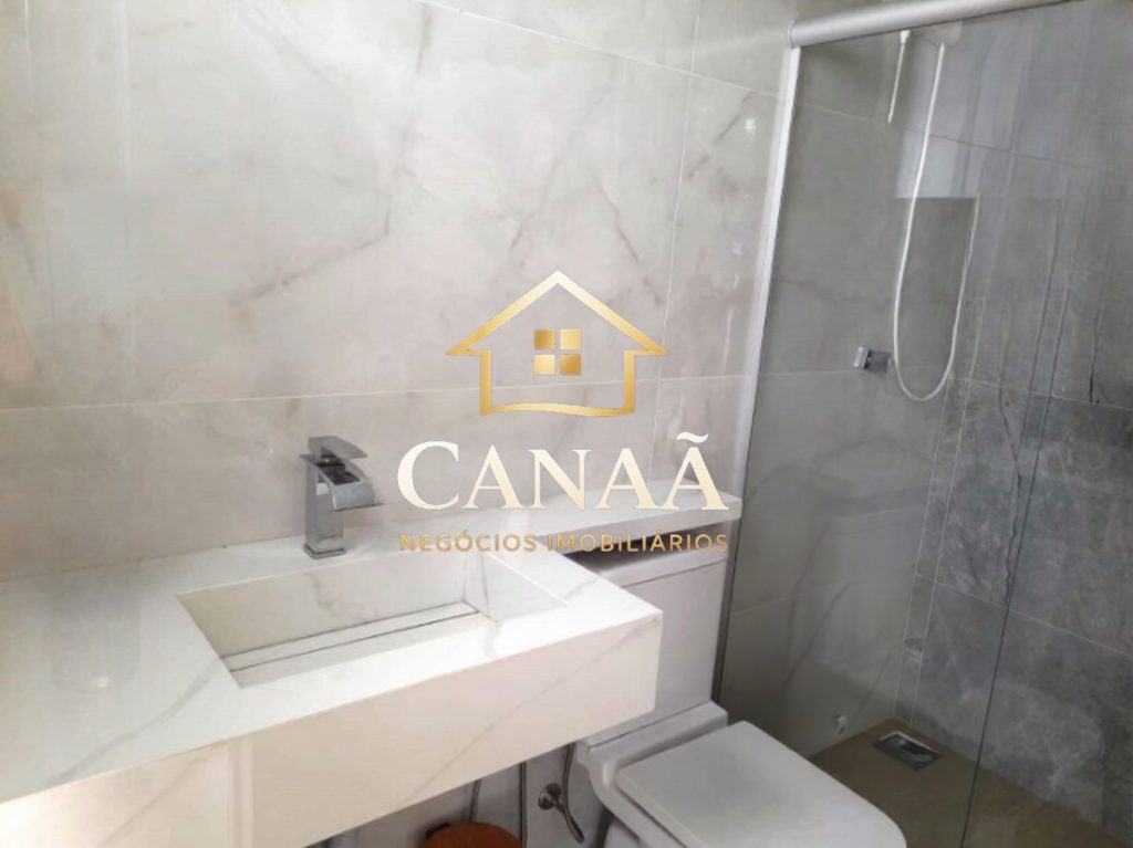 CASA BAIRRO LUNDCEIA