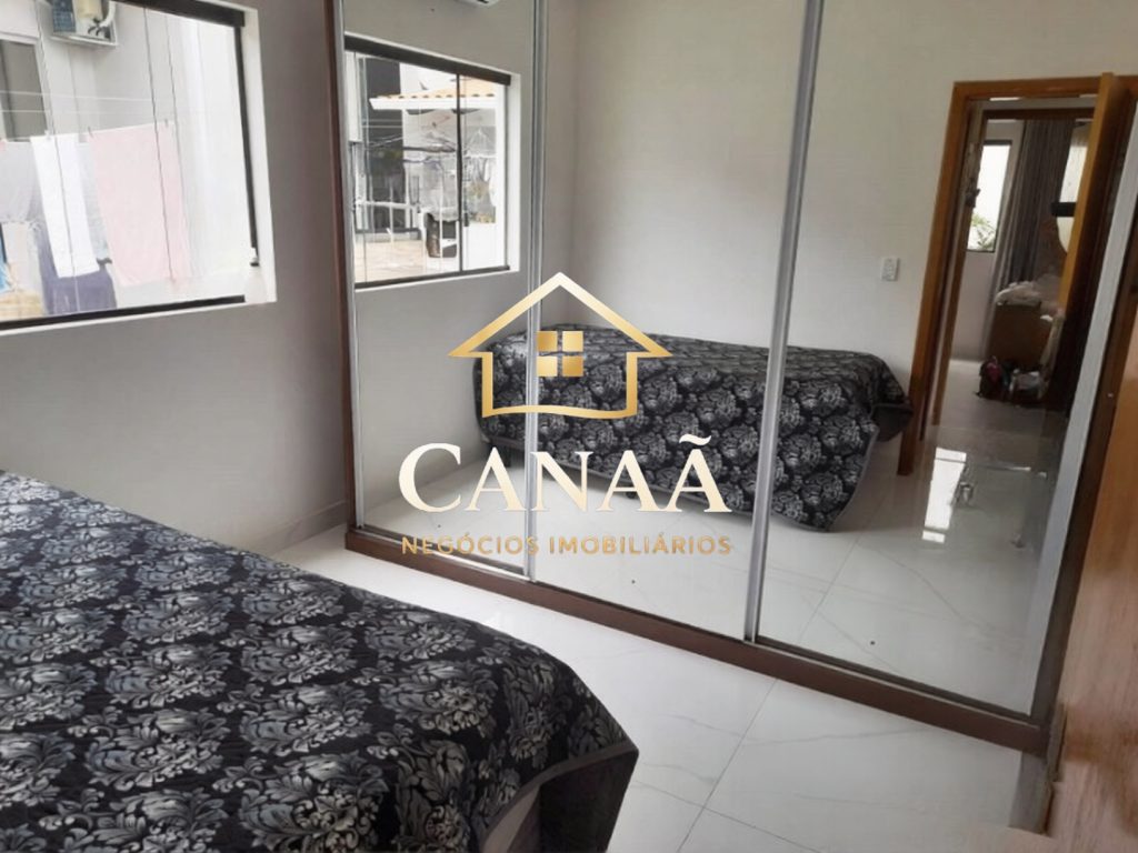 CASA BAIRRO LUNDCEIA