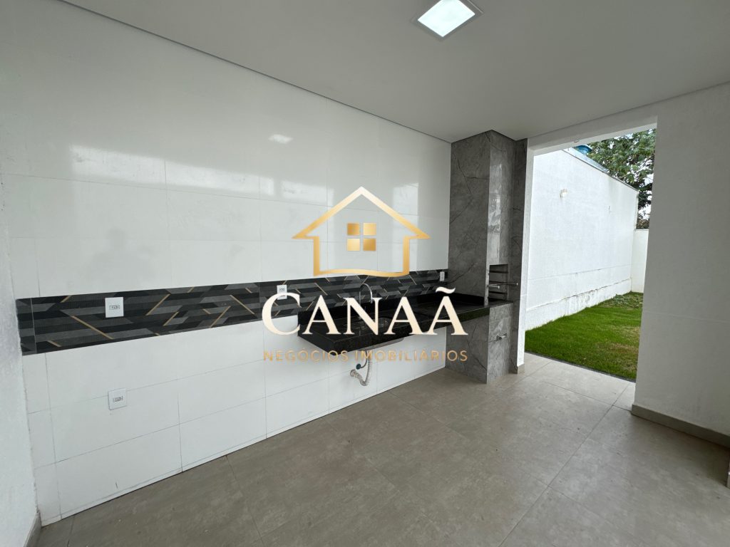 CASA BAIRRO LUNDCEIA