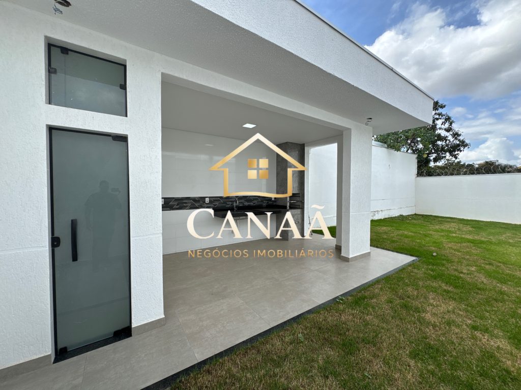 CASA BAIRRO LUNDCEIA