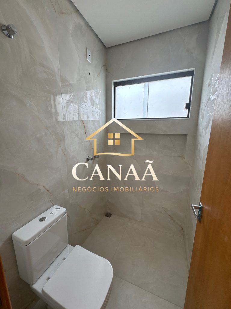 CASA BAIRRO LUNDCEIA