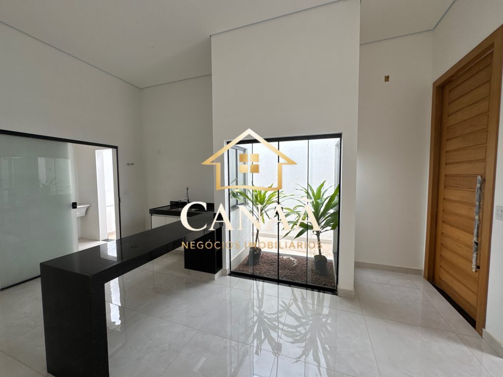 CASA BAIRRO LUNDCEIA