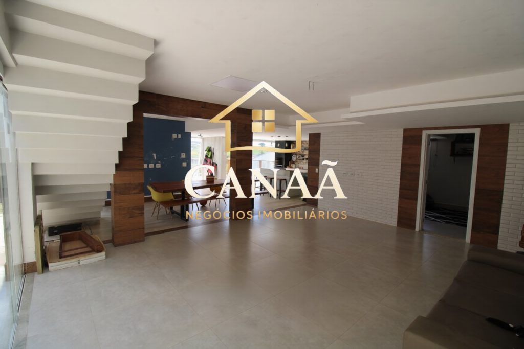 CASA CONDOMINIO ALPHAVILLE VESPASIANO