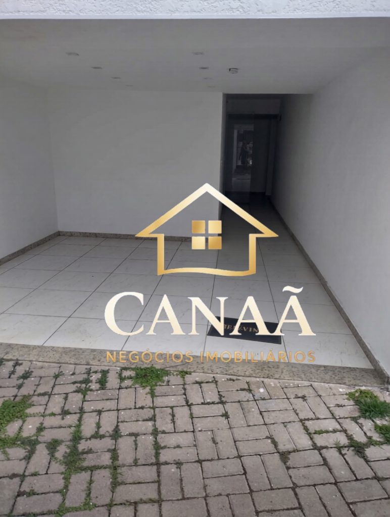 APARTAMENTO DE ÁREA PRIVATIVA BAIRRO NAZIA