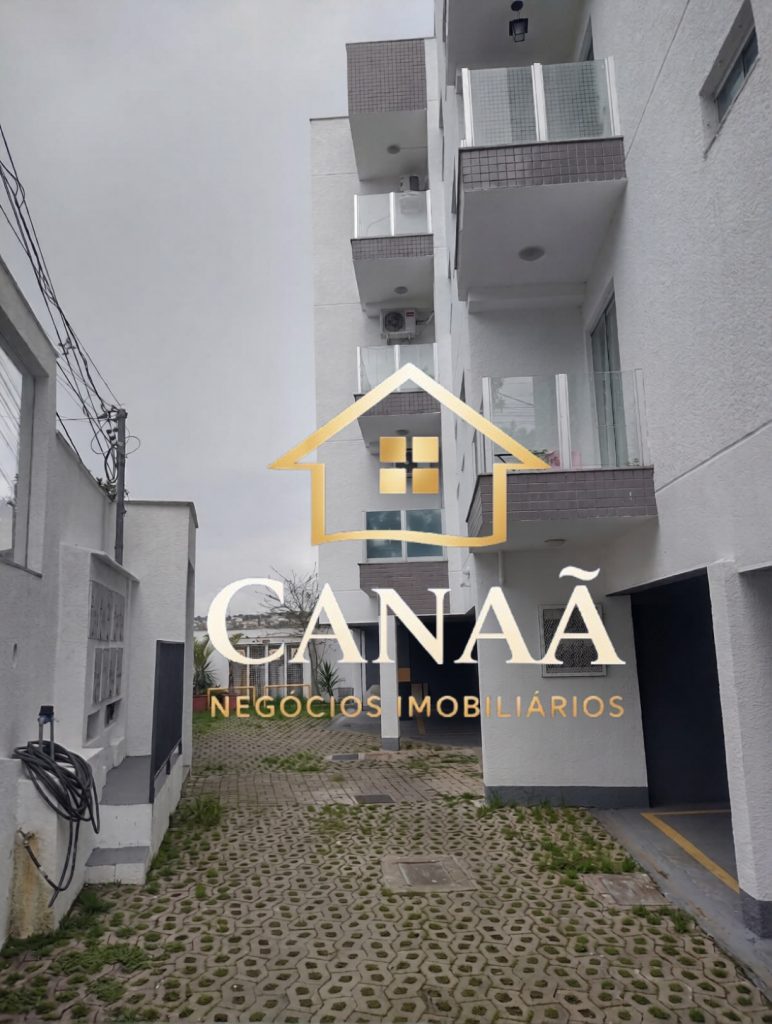 APARTAMENTO DE ÁREA PRIVATIVA BAIRRO NAZIA