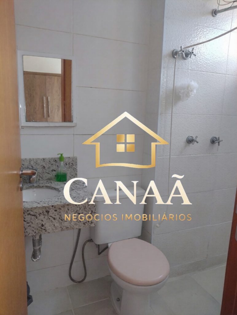 APARTAMENTO DE ÁREA PRIVATIVA BAIRRO NAZIA