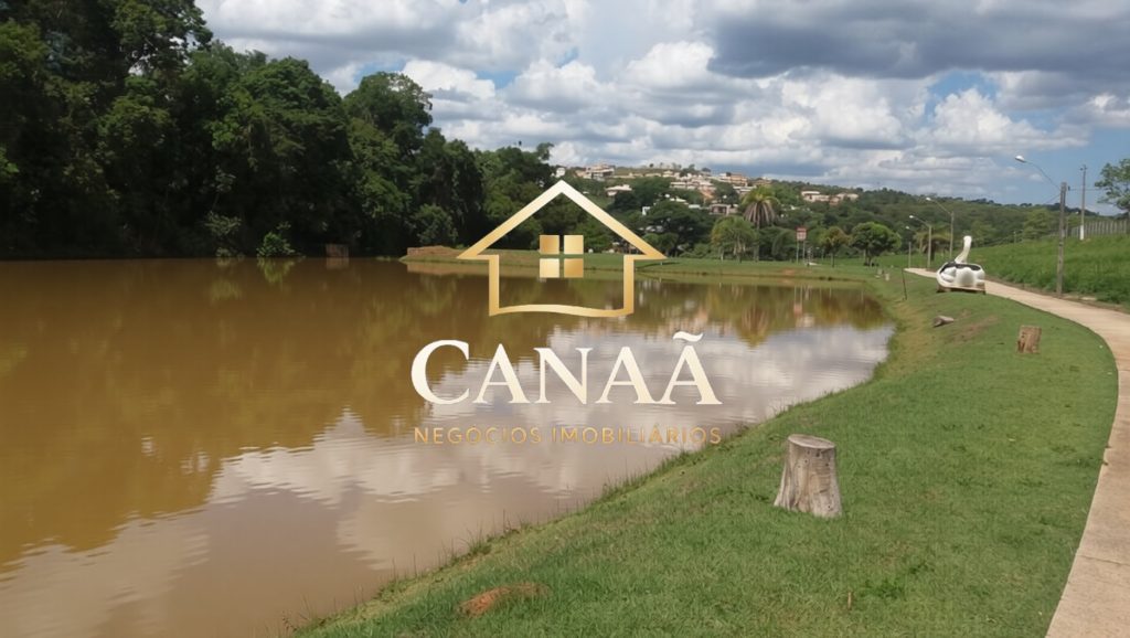 LOTE CONDOMINIO CHAMPAGNE