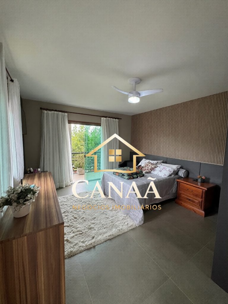 CASA CONDOMINIO VALE DO LUAR