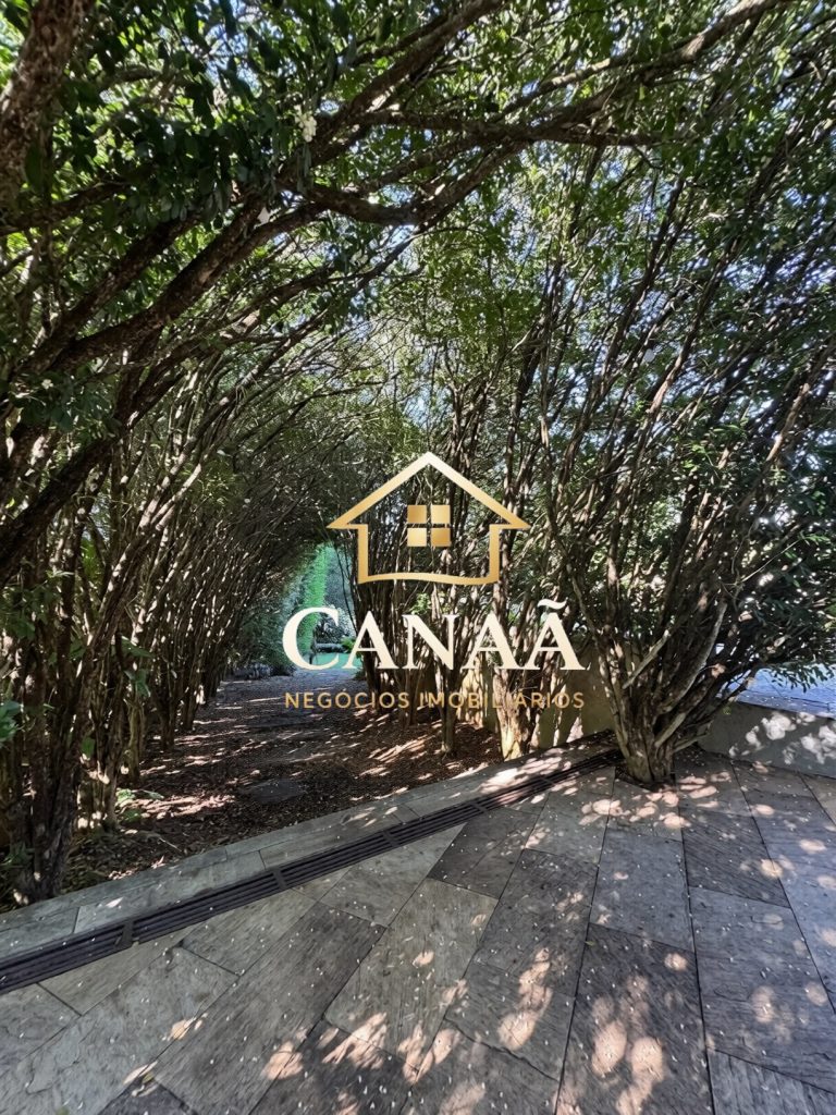 CASA CONDOMINIO AMENDOEIRAS