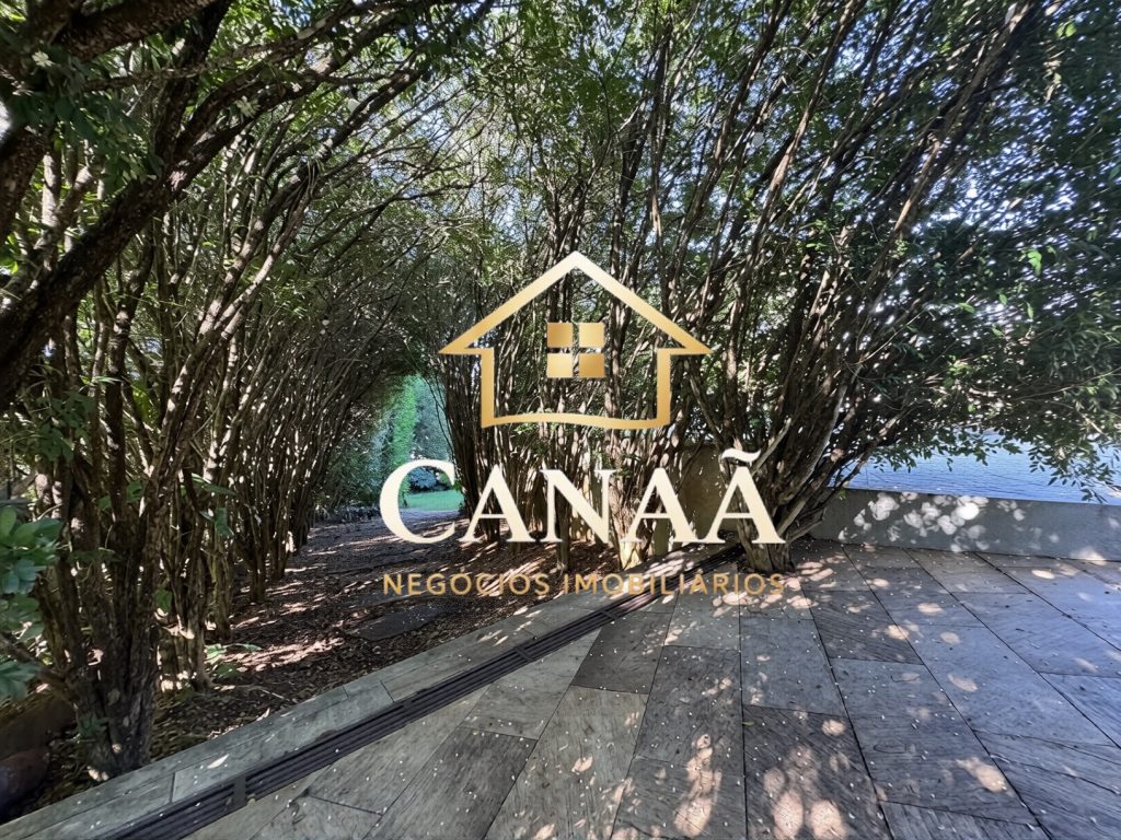 CASA CONDOMINIO AMENDOEIRAS