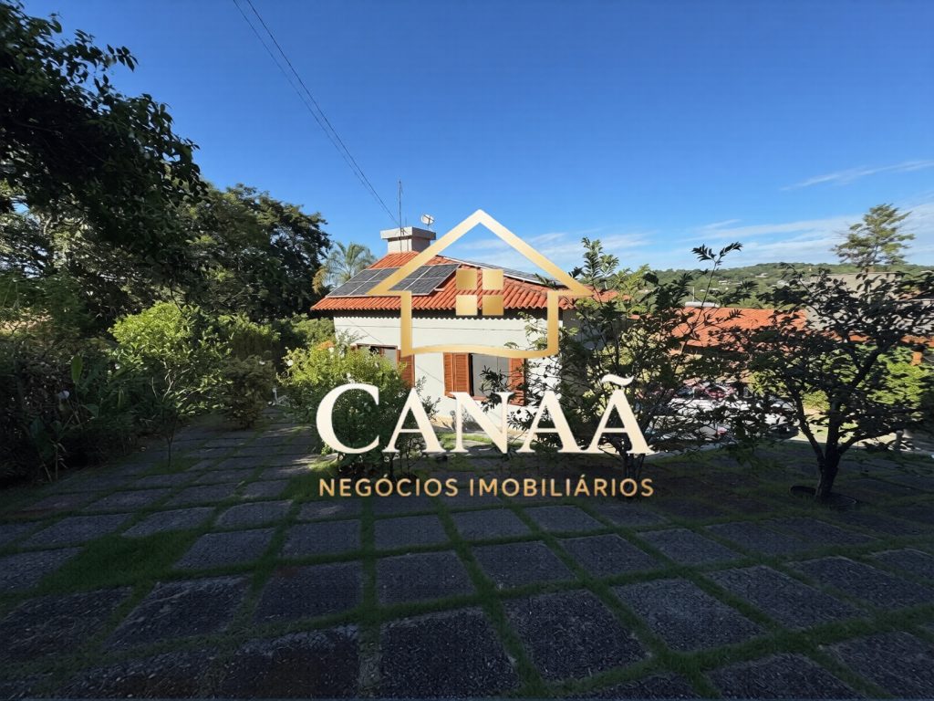 CASA CONDOMINIO AMENDOEIRAS