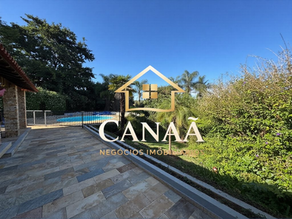 CASA CONDOMINIO AMENDOEIRAS