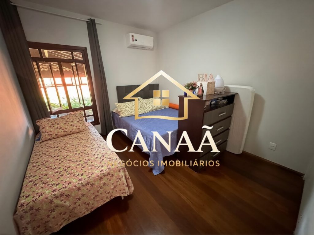 CASA CONDOMINIO AMENDOEIRAS