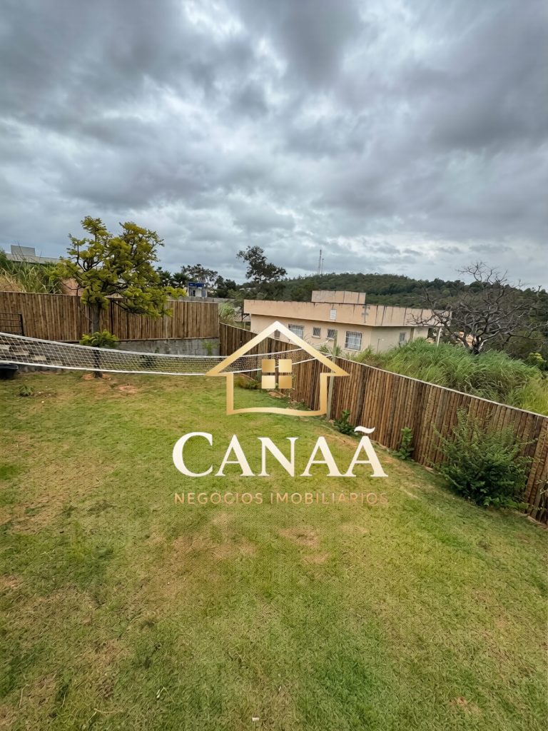 CASA CONDOMINIO VALE DO LUAR