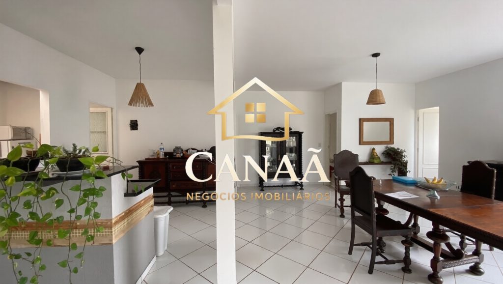 CASA 02 SUITES BAIRRO LUNDCEIA