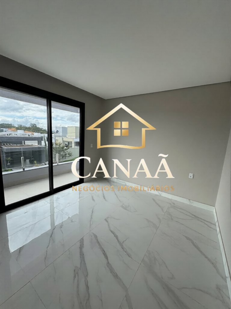 CASA 04 QUARTOS CONDOMINIO GOLDEN CLASS