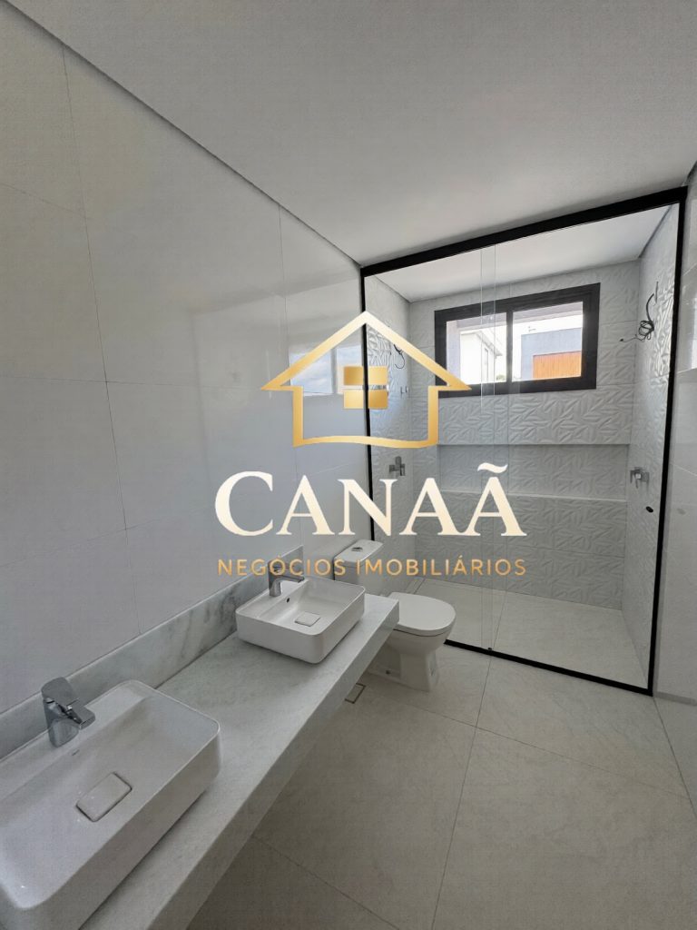 CASA 04 QUARTOS CONDOMINIO GOLDEN CLASS