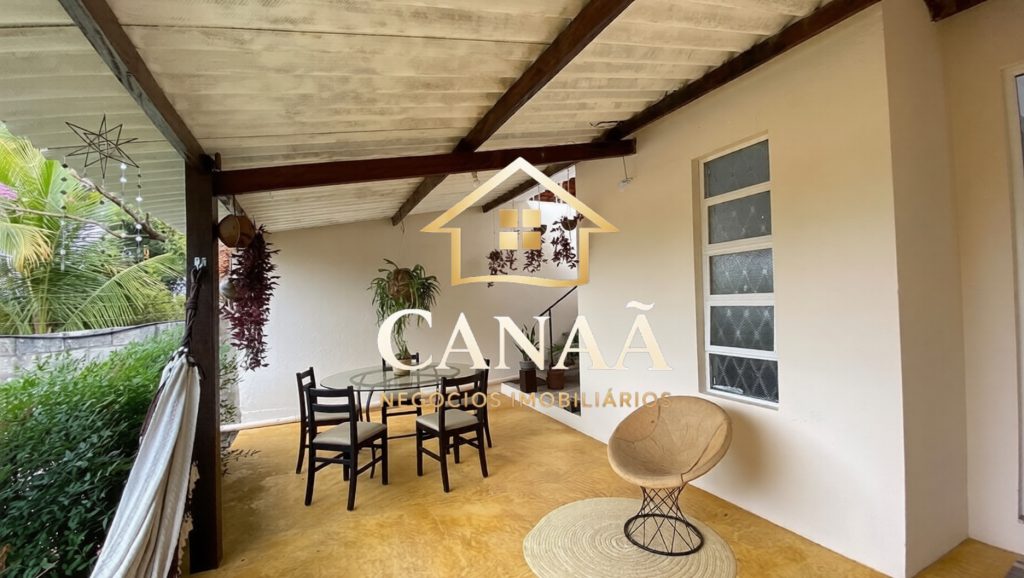 CASA 02 SUITES BAIRRO LUNDCEIA
