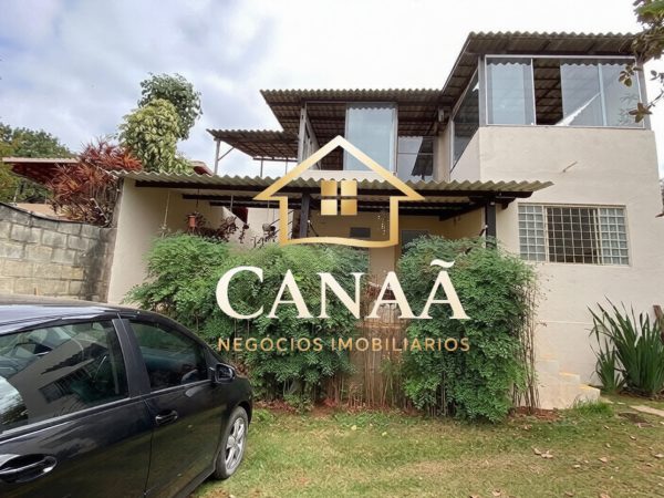 CASA 02 SUITES BAIRRO LUNDCEIA