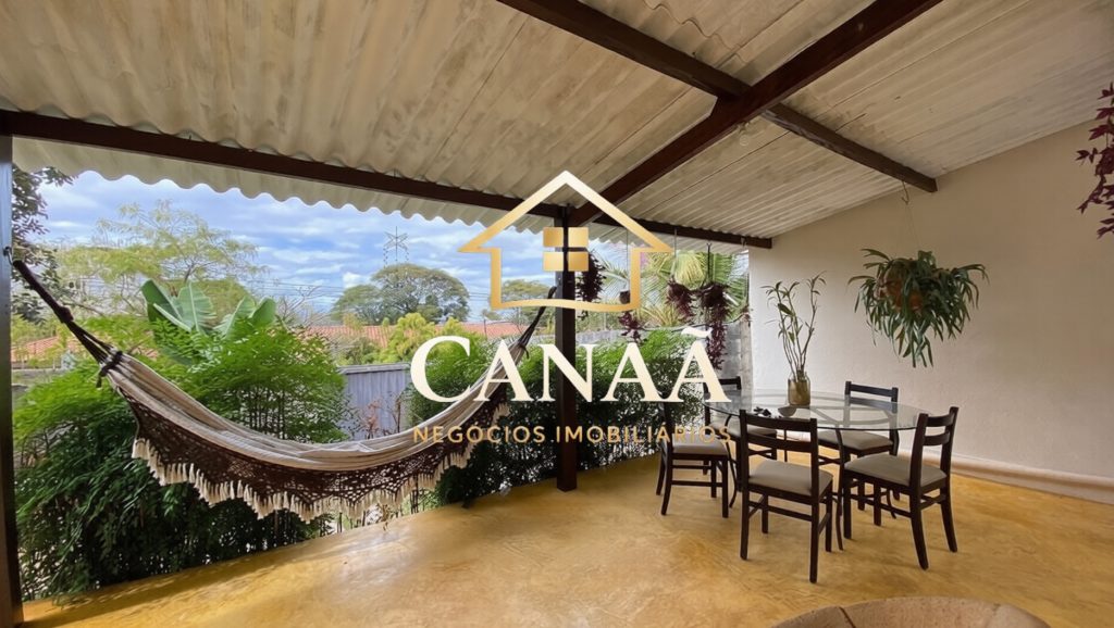 CASA 02 SUITES BAIRRO LUNDCEIA