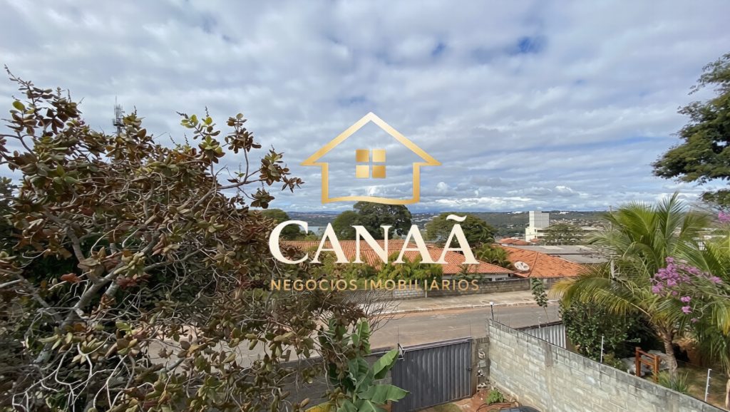 CASA 02 SUITES BAIRRO LUNDCEIA