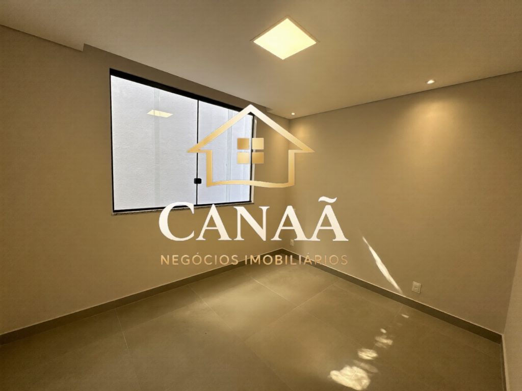 CASA BAIRRO LUNDCEIA