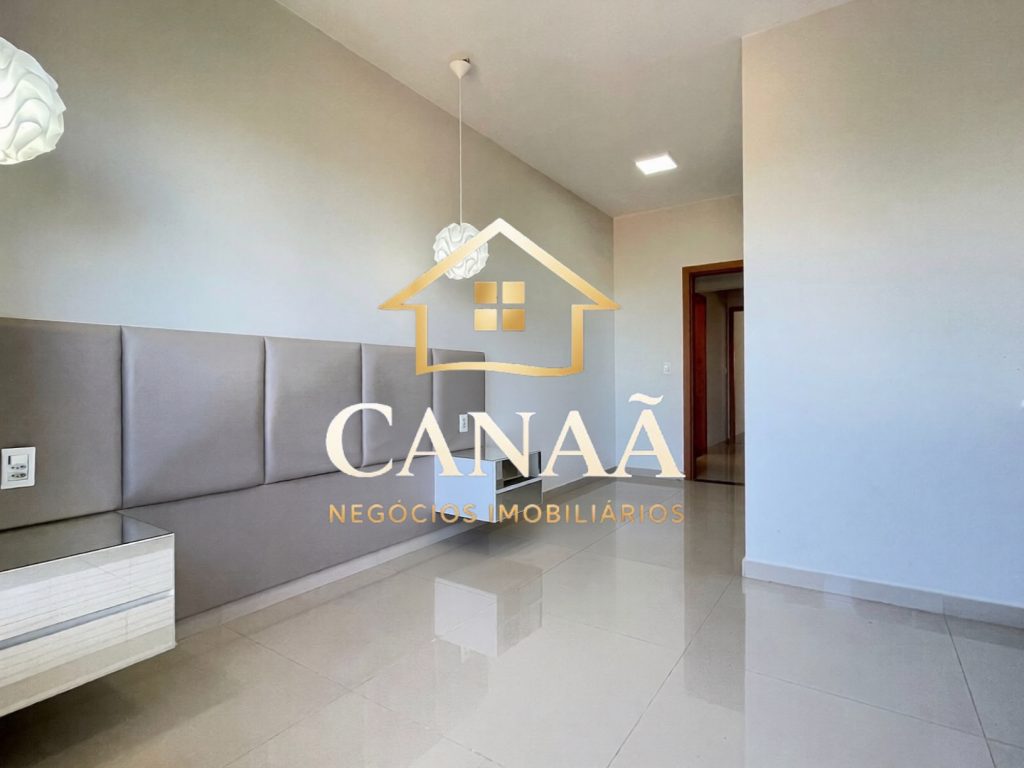 CASA BAIRRO LUNDCEIA