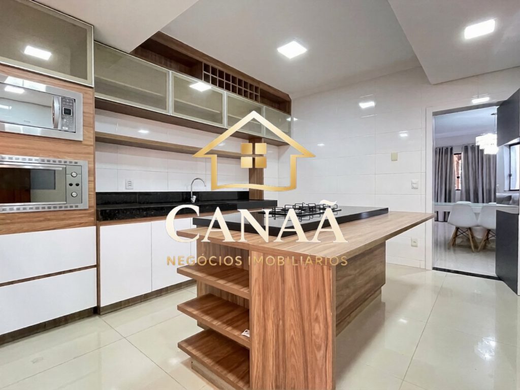 CASA BAIRRO LUNDCEIA