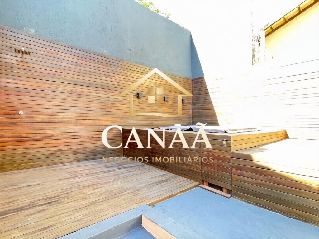 CASA BAIRRO LUNDCEIA