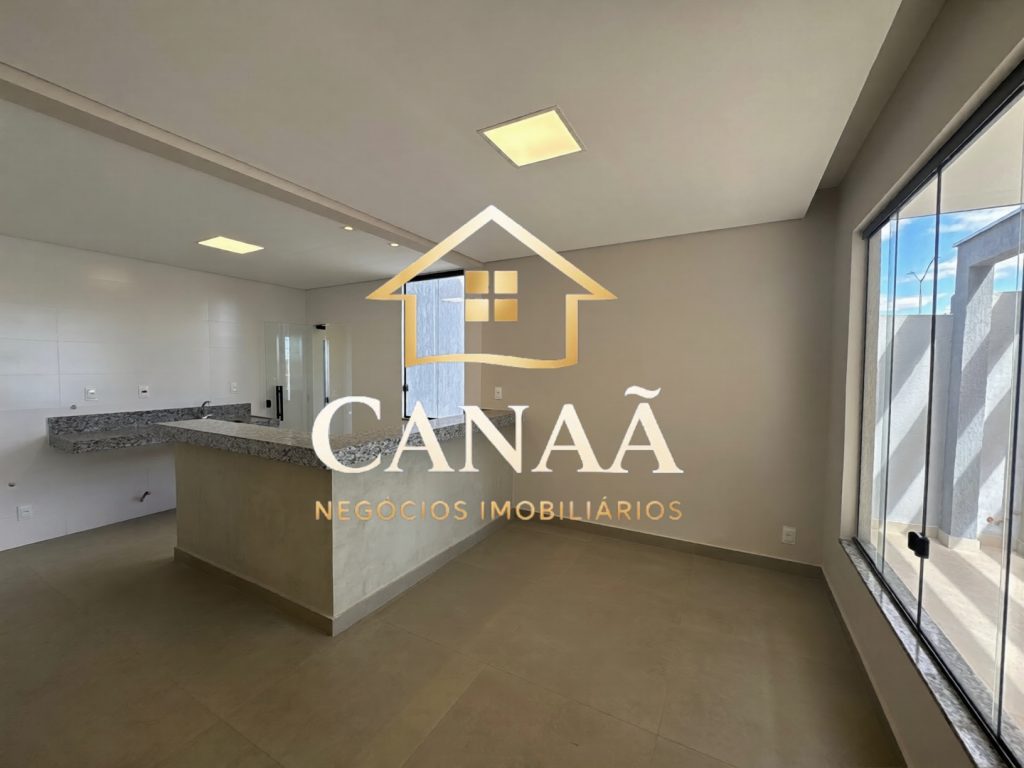 CASA BAIRRO LUNDCEIA