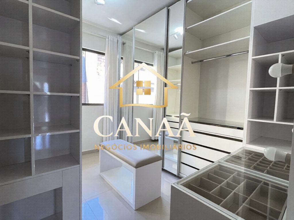 CASA BAIRRO LUNDCEIA