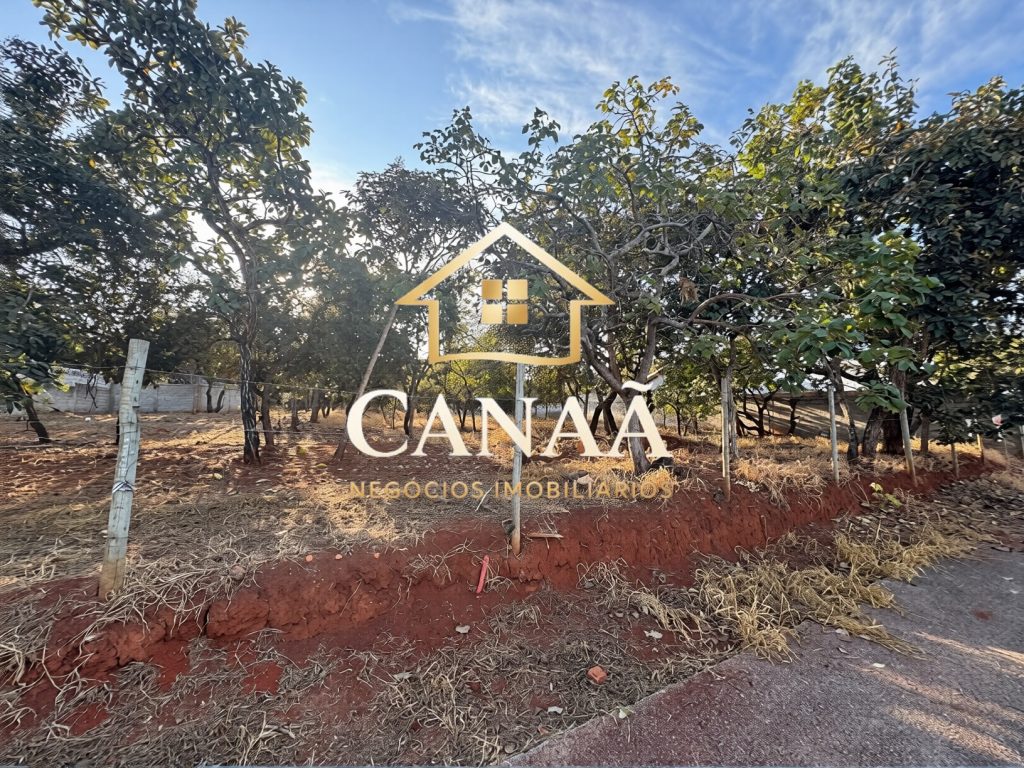 LOTE BAIRRO LUNDCEIA