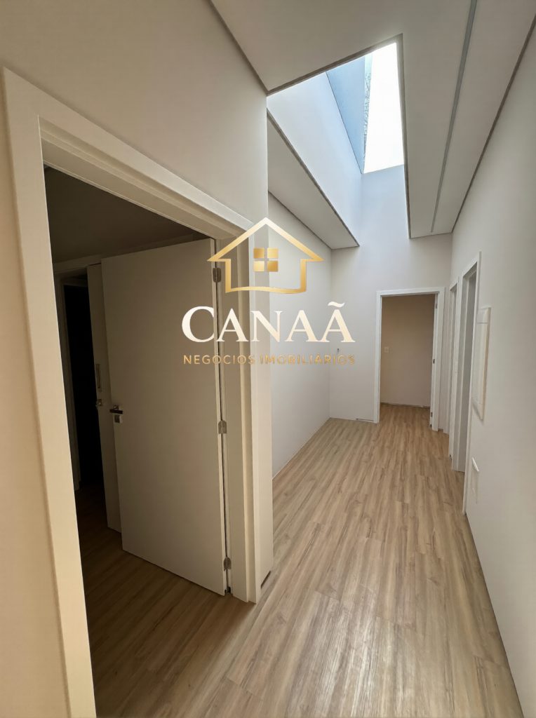 CASA CONDOMINIO AMENDOEIRAS