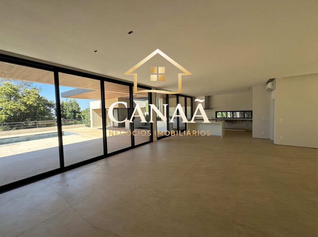 CASA CONDOMINIO AMENDOEIRAS