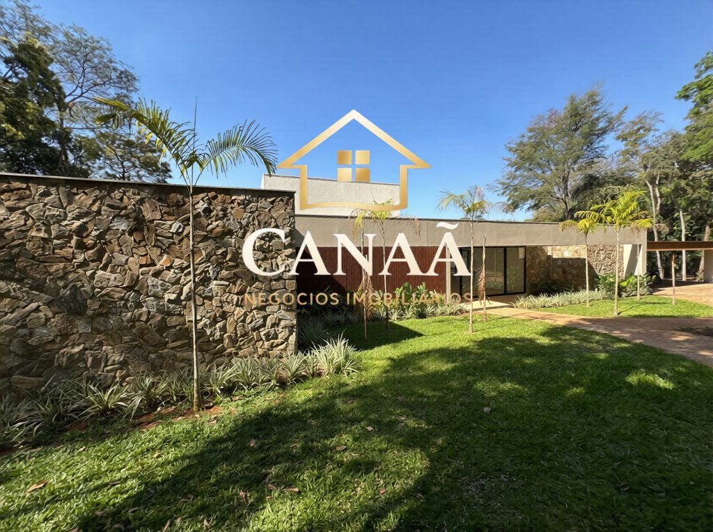 CASA CONDOMINIO AMENDOEIRAS