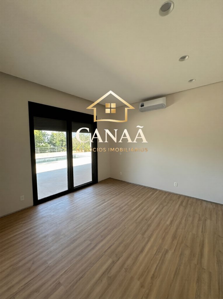 CASA CONDOMINIO AMENDOEIRAS