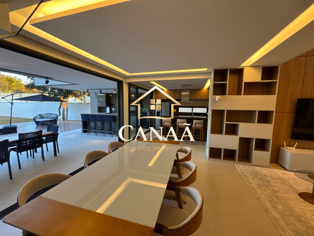 CASA CONDOMINIO VITÓRIA GOLF