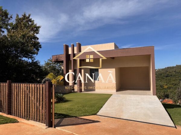 CASA CONDOMINIO VALE DO LUAR