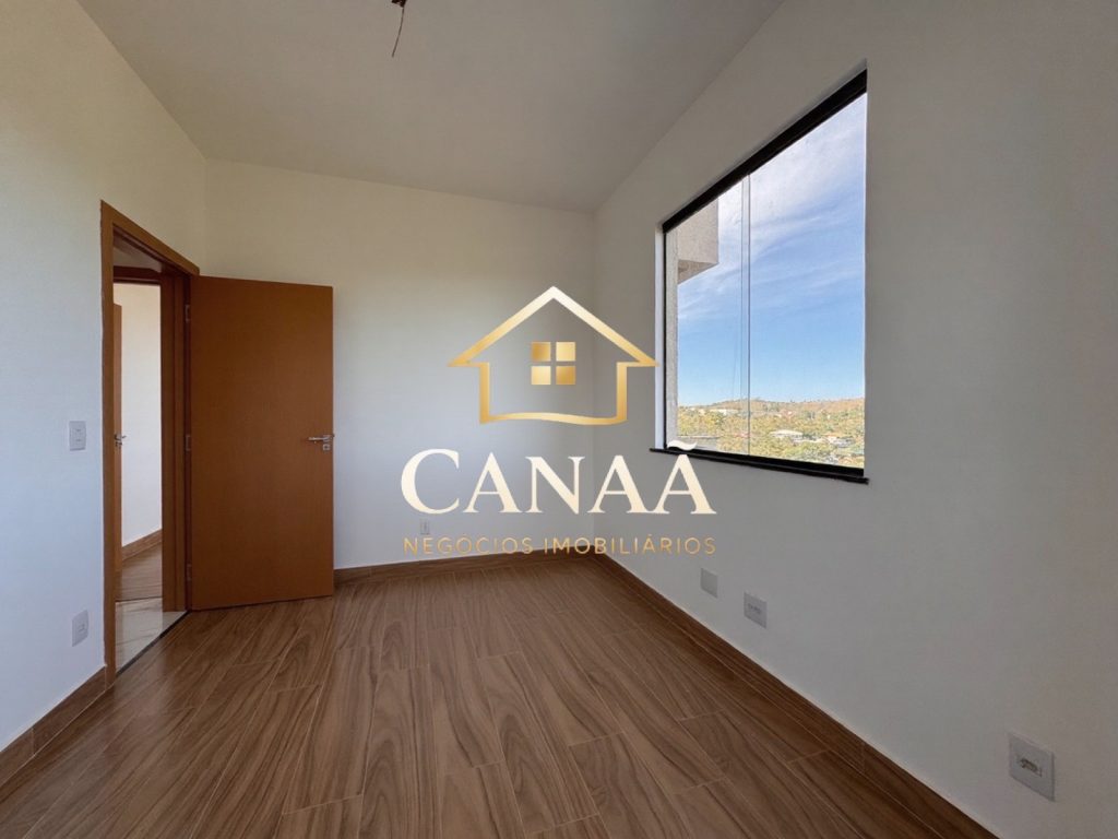 CASA CONDOMINIO VALE DO LUAR